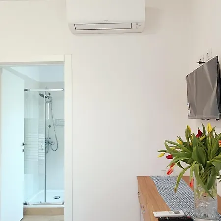 Arcobaleno Room Venezia Mestre Exterior photo