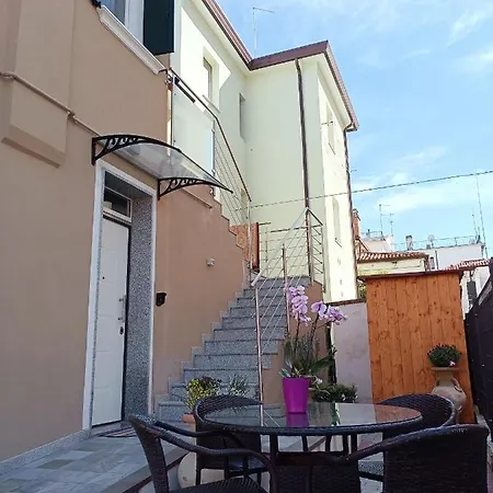 Arcobaleno Room Venezia Mestre Exterior photo